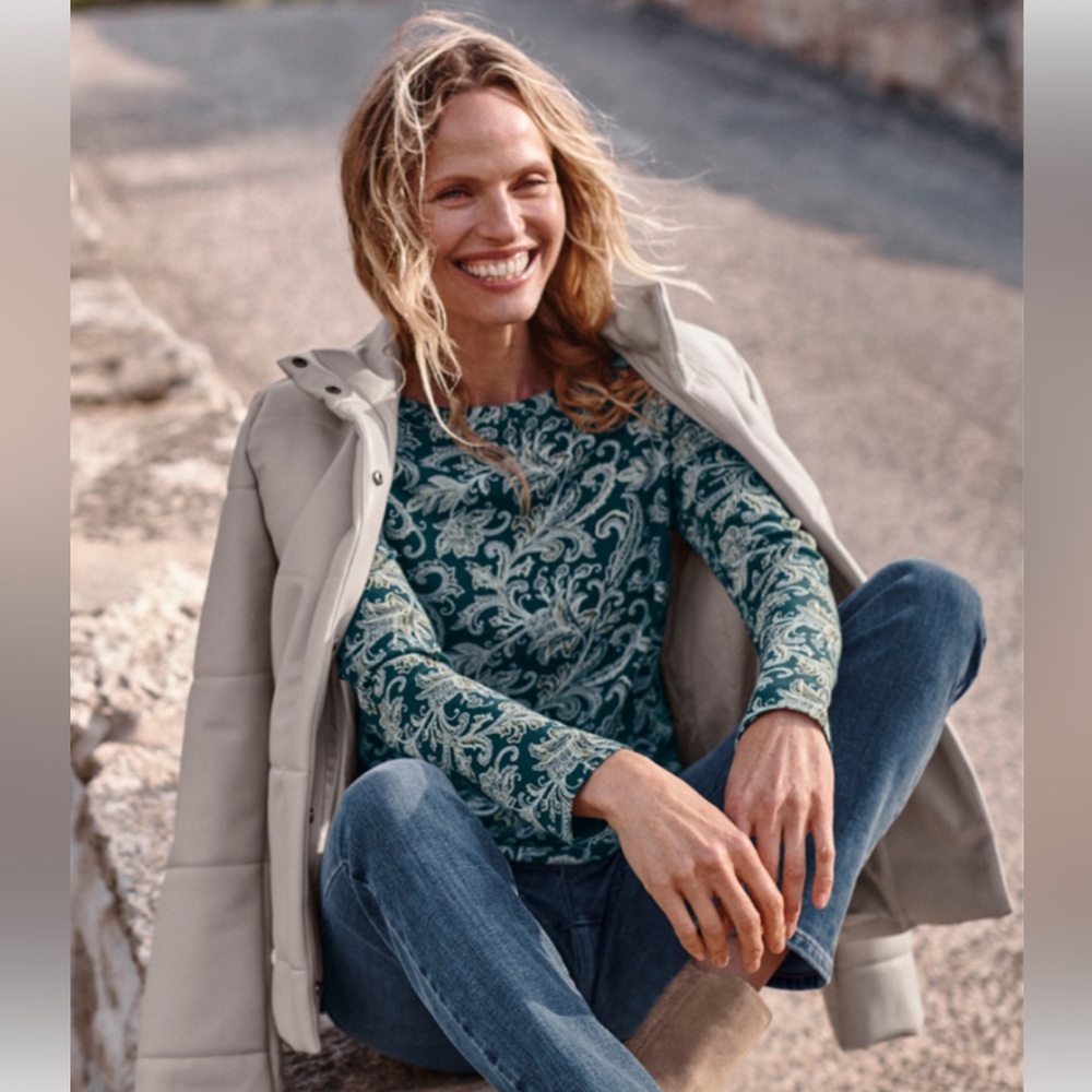 J. Jill Long Sleeve Elegant Green Paisley Pima Cotton Crew Neck Tee
